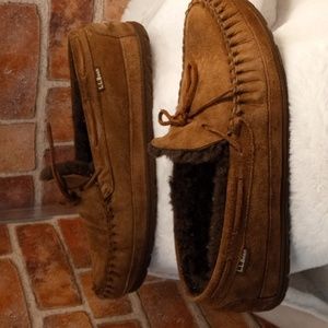 L.L. Bean men's wicked good moccasins slipper in good used condition size 11